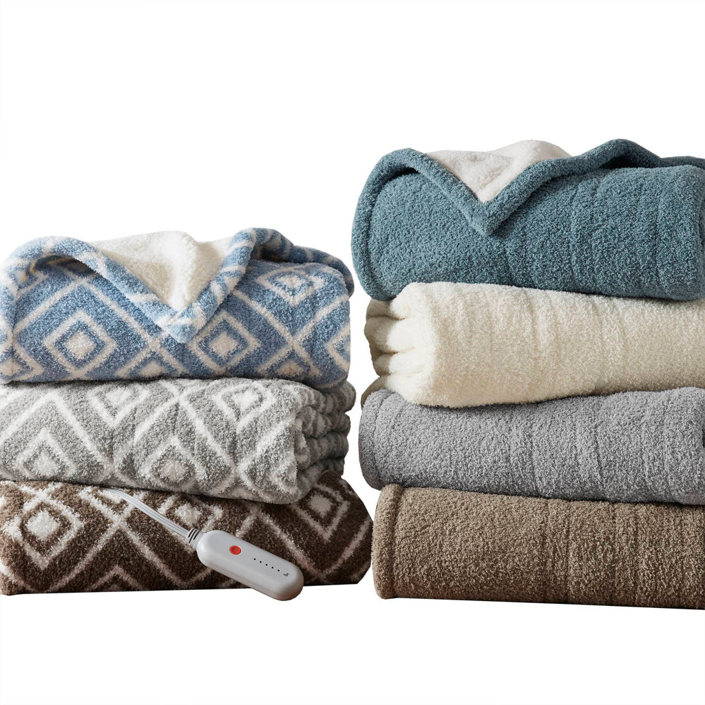 Heated Throw, Chocolate Geometric Pattern