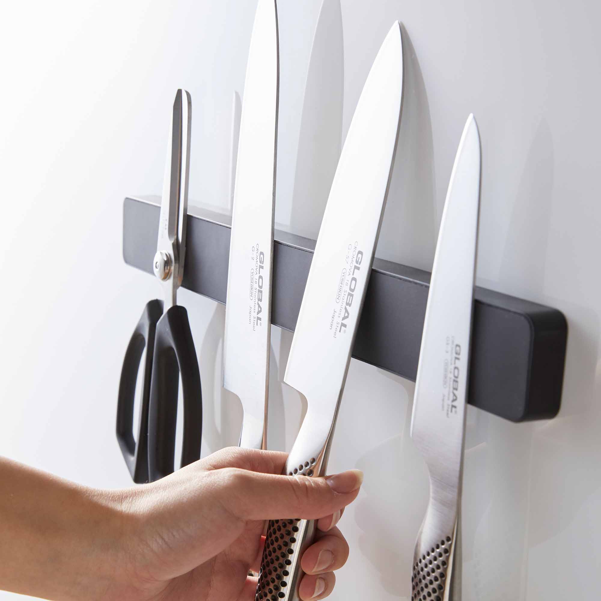 Magnetic Knife Rack by Yamazaki Home