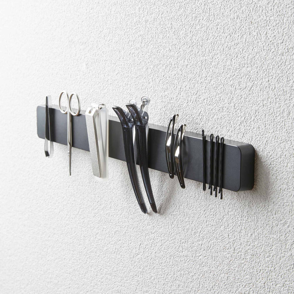 Magnetic Knife Rack by Yamazaki Home