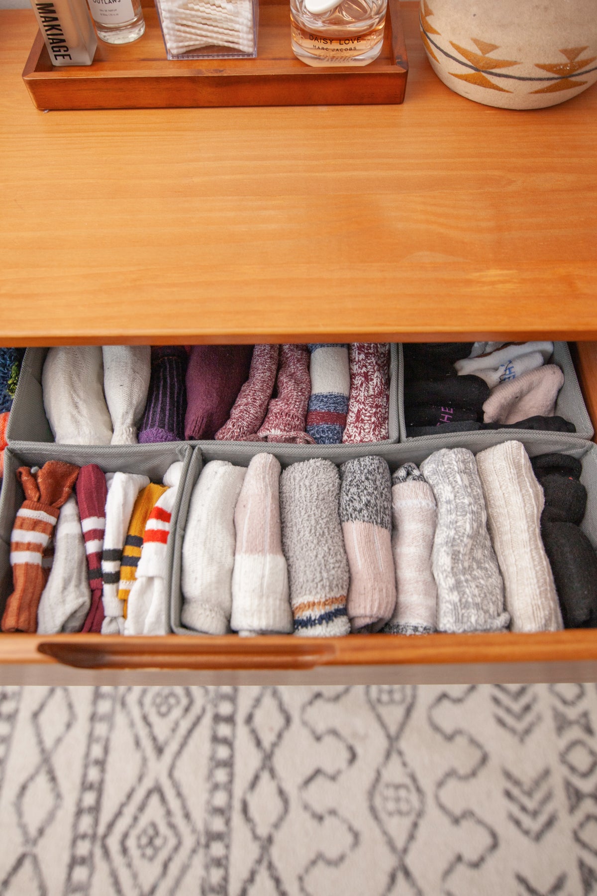 CLEAN Design HOME Drawer Organizer
