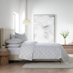 Clean Design Home® Palais Quilt Set