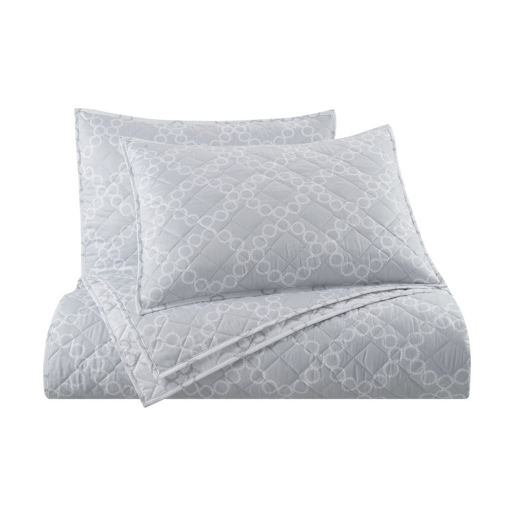 Clean Design Home® Palais Quilt Set