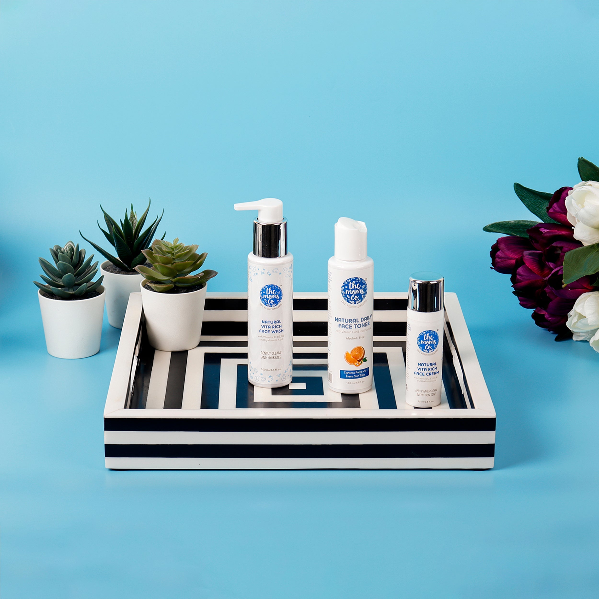 Tray in Black White Concentric Design, 2 sizes