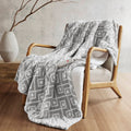 Heated Throw, Grey Geometric