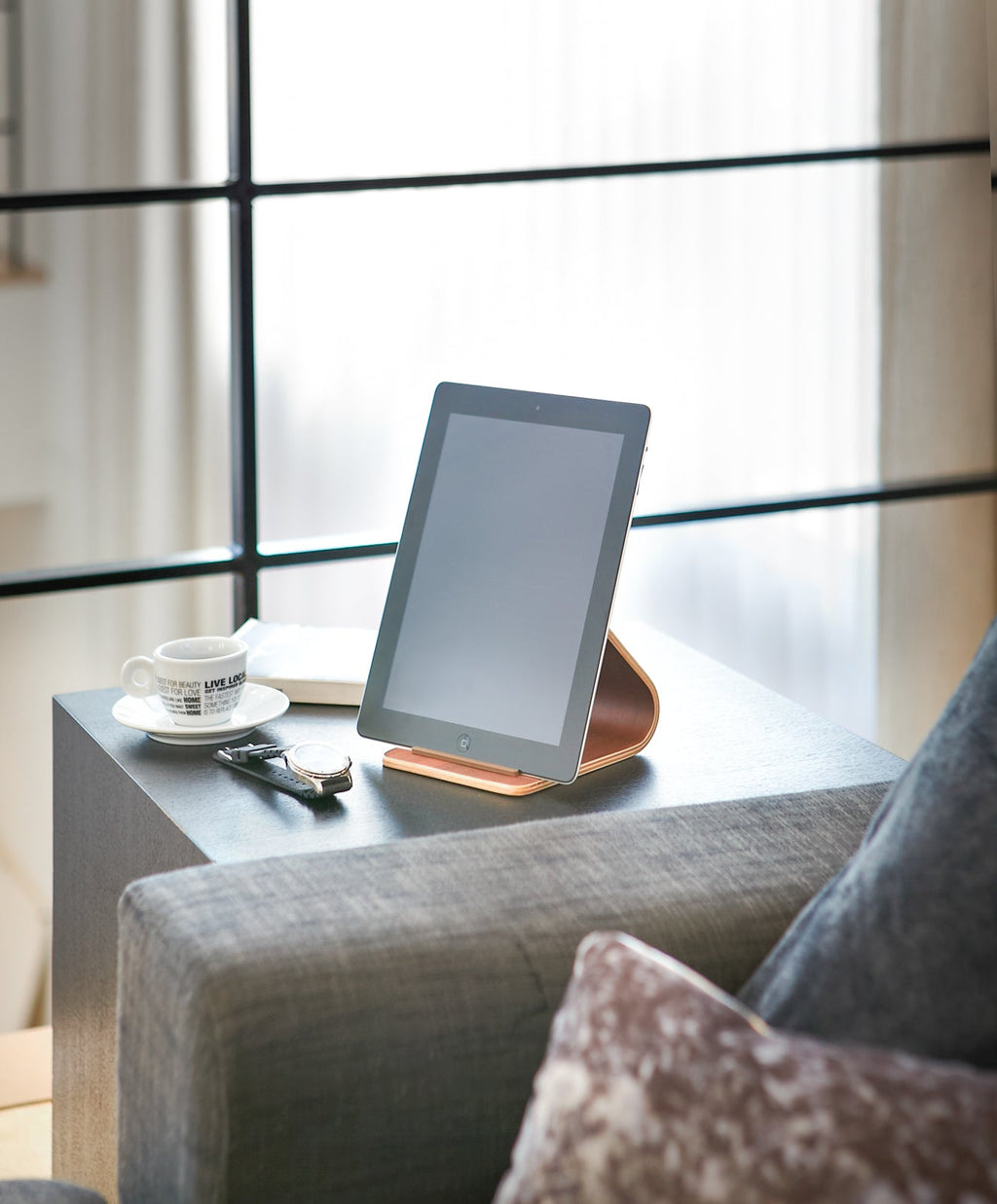 Tablet Stand Wood
