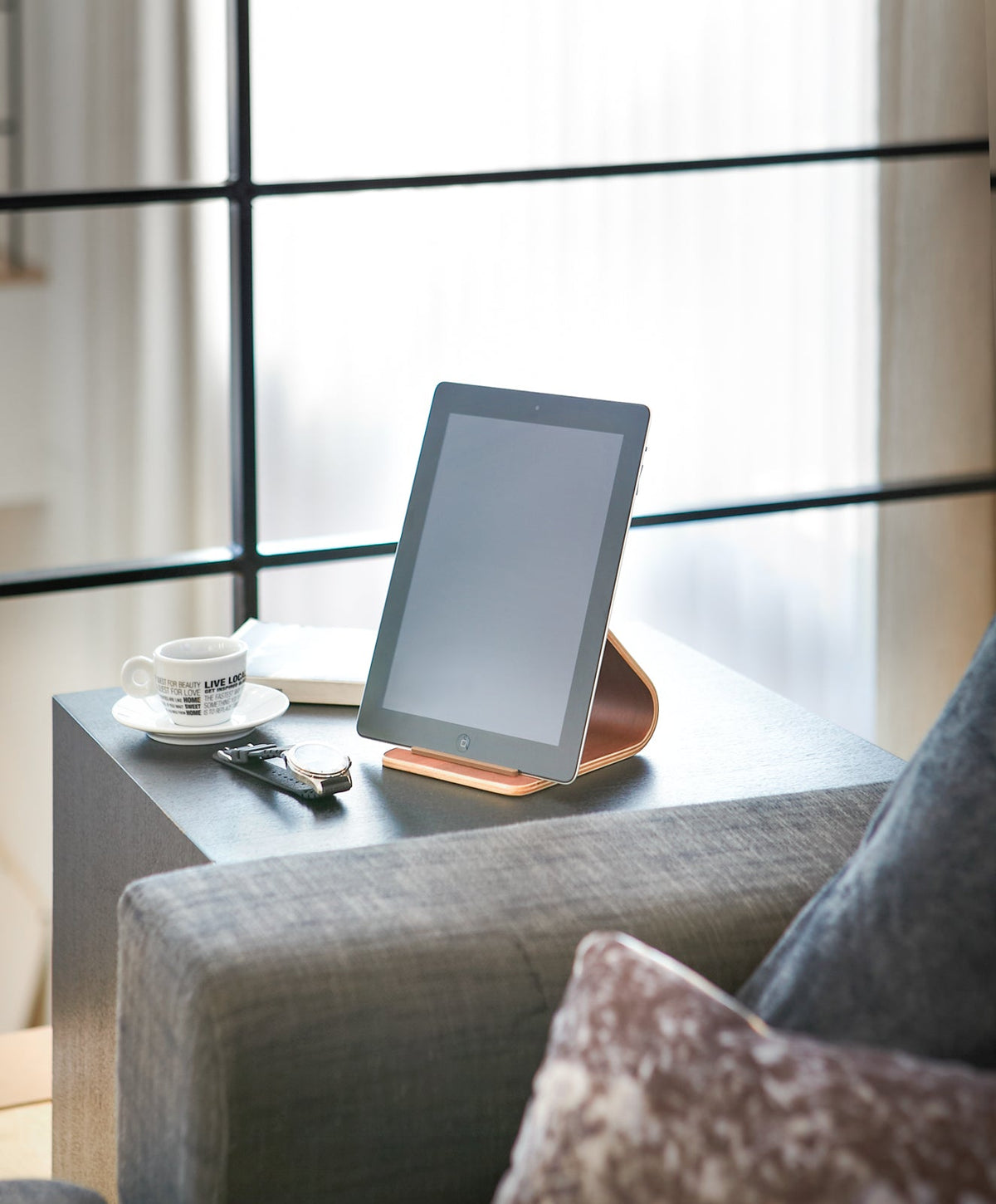 Tablet Stand Wood