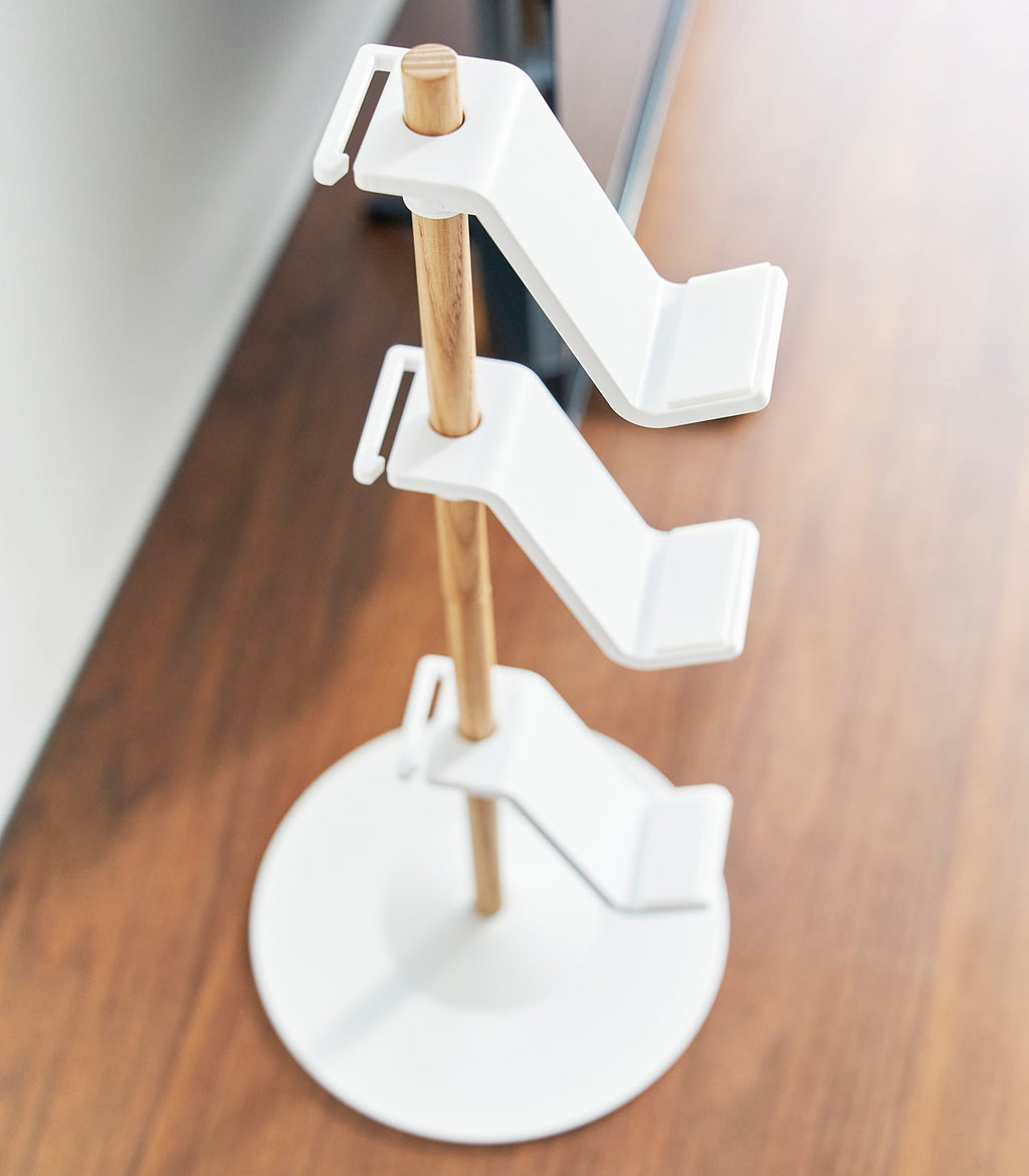 Game Controller Stand for Media Room