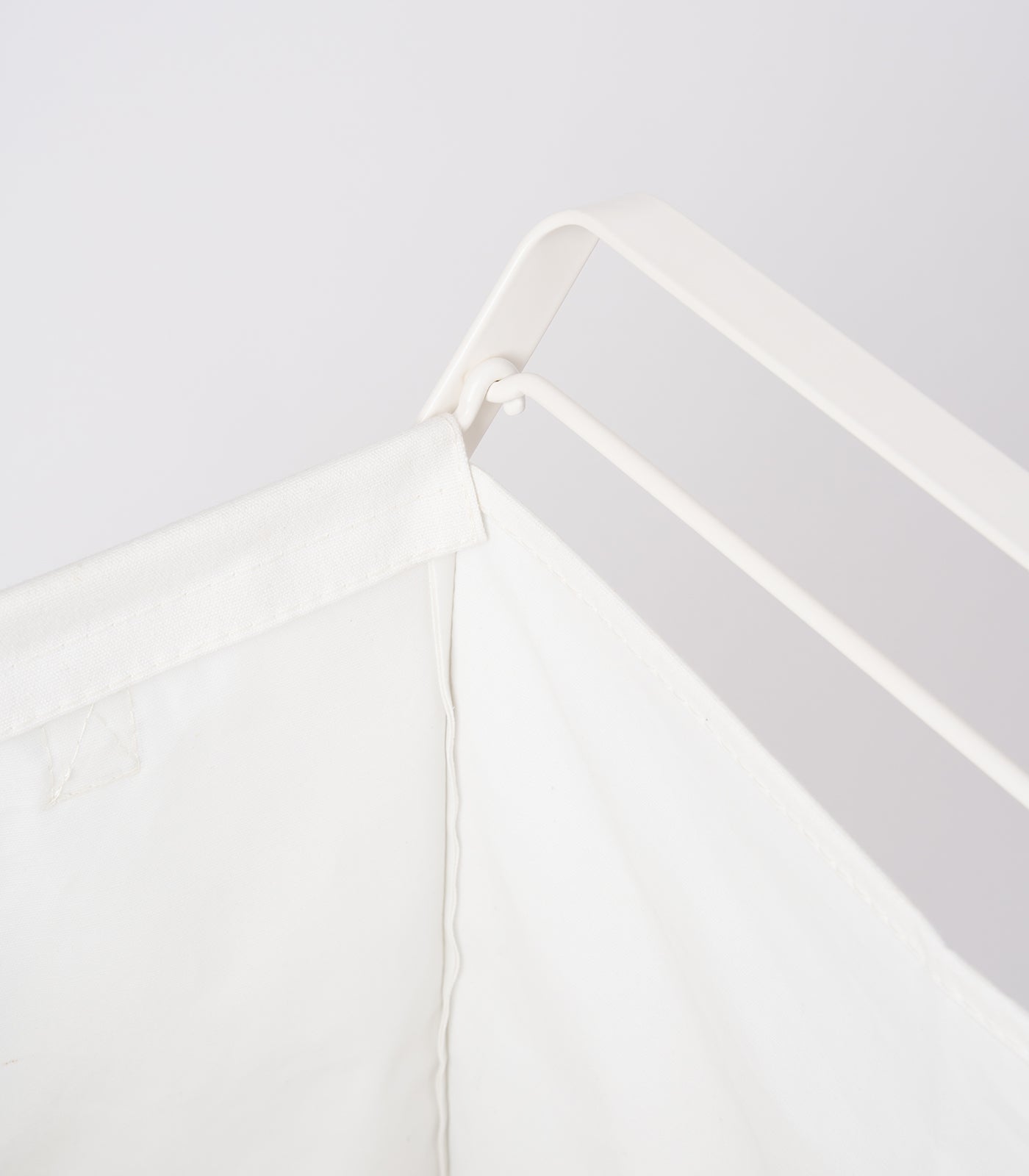 Laundry Hamper with Cotton Carry Bag in Steel Frame