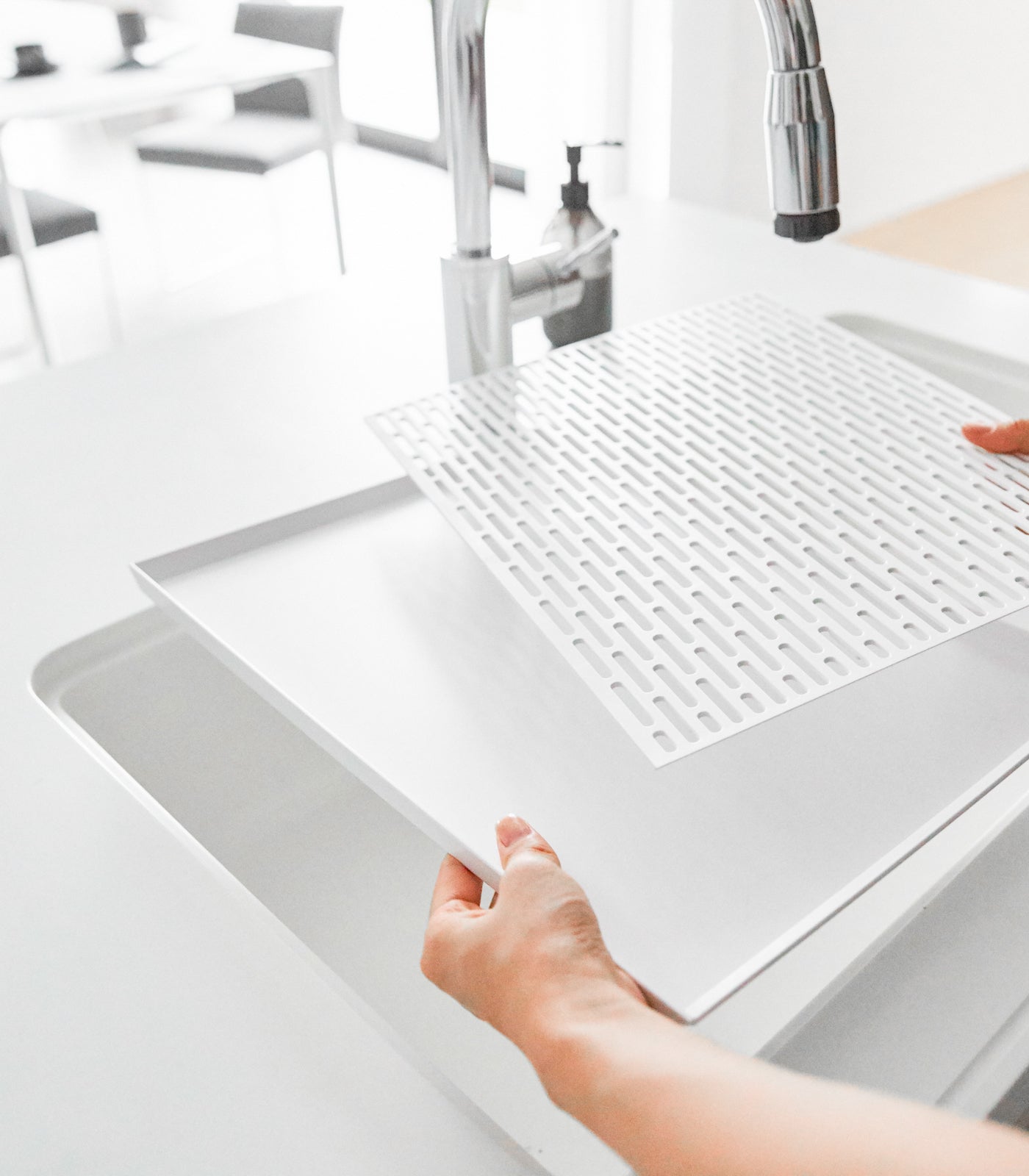 Slim Dish Drainer Tray