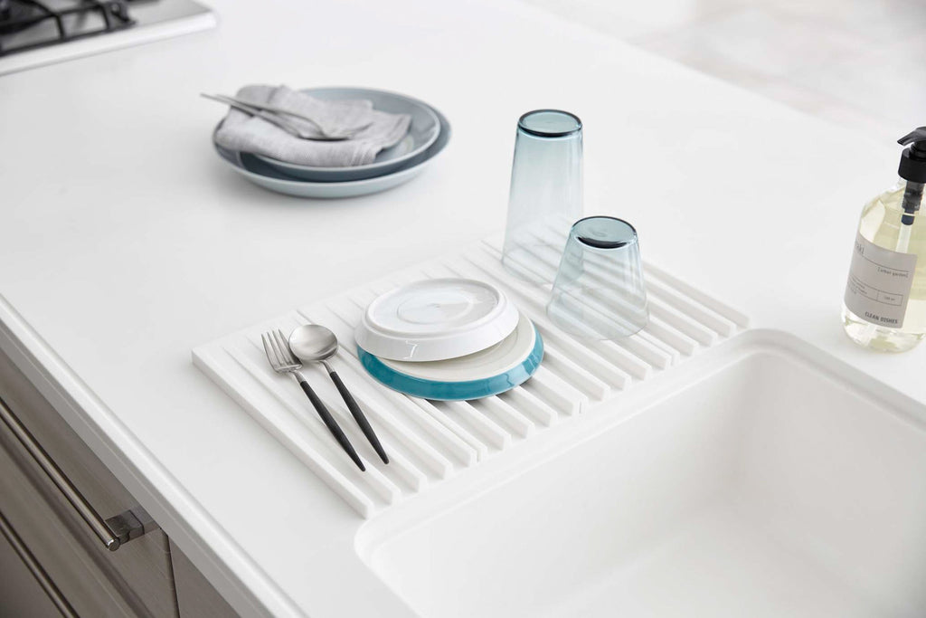 Folding Dish Mat-Pan Trivet by Yamazaki Home